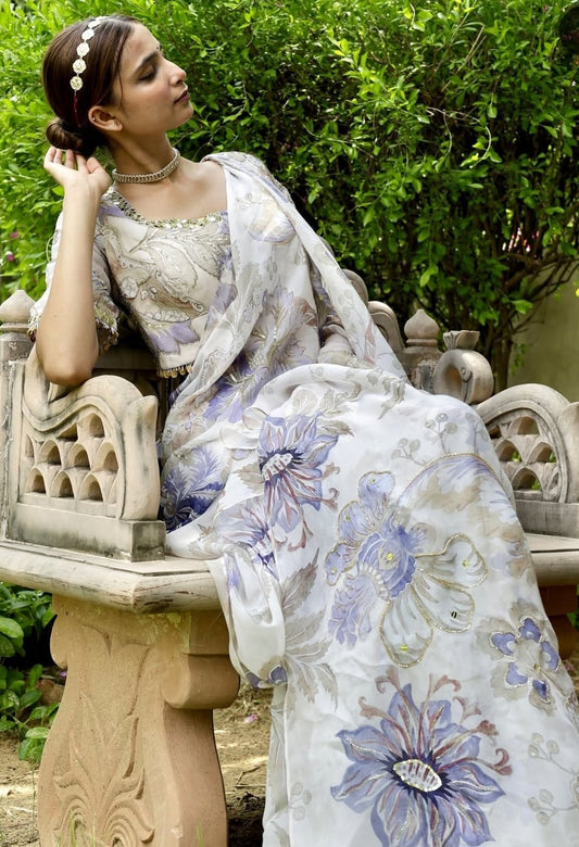 Floral print saree
